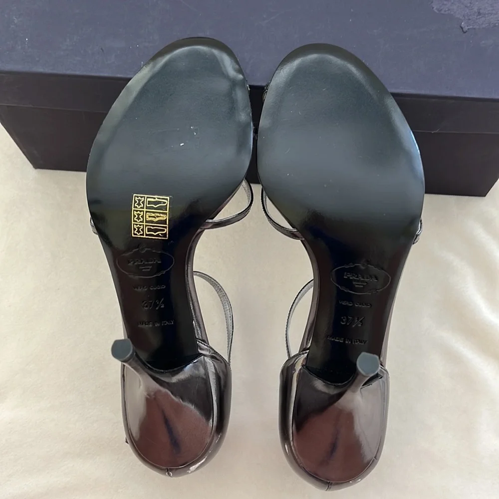 Prada Heels - Picture 10 of 15